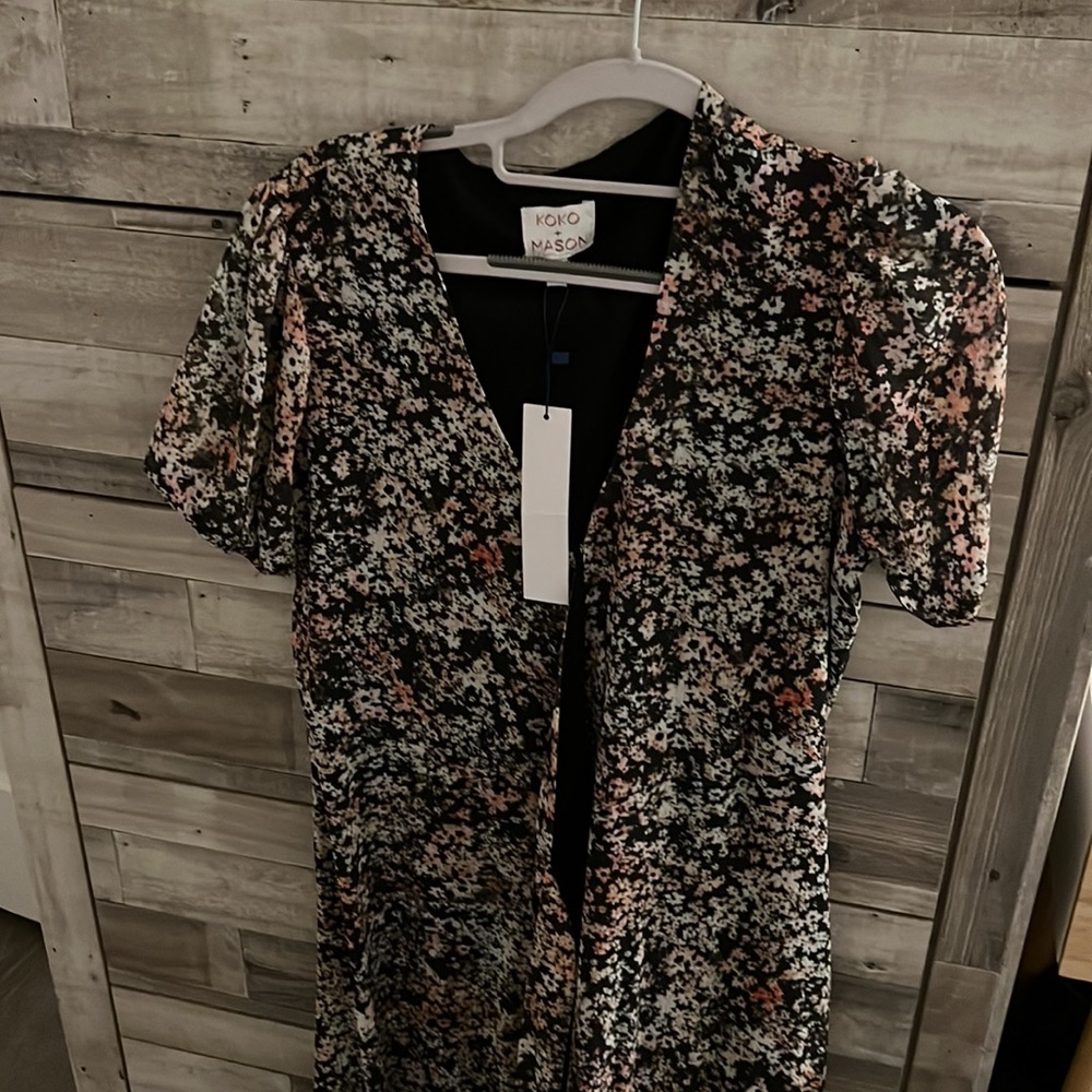 Vici M maxi floral dress new with tags